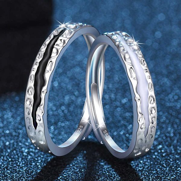 a pair of trendy and personalized open-ended rings fashion niche black and white index finger rings, Silver
a pair of trendy and personalized open-ended rings fashion niche black and white index finger rings, Silver