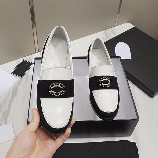 fashion dress shoes 2023 channel women' decor elegant and comfortable leather casual sandals 03-01, Black
fashion dress shoes 2023 channel women' decor elegant and comfortable leather casual sandals 03-01, Black