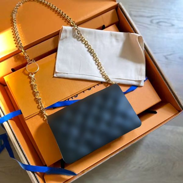 designers embossed genuine leather m80742 pochette coussin famous metal chain crossbody bag luxury women's mens shoulder tote clutch fa
designers embossed genuine leather m80742 pochette coussin famous metal chain crossbody bag luxury women's mens shoulder tote clutch fa