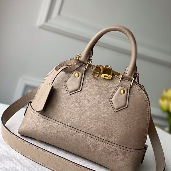 10a luxury brand shoulder bags high imitation designer crossbody bag genuine leather handbag m44829 25cm with box zl075
10a luxury brand shoulder bags high imitation designer crossbody bag genuine leather handbag m44829 25cm with box zl075