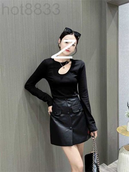 women's t-shirt designer autumn new personality off shoulder open collar undercoat slim fit foreign style versatile machine leather ski, White
women's t-shirt designer autumn new personality off shoulder open collar undercoat slim fit foreign style versatile machine leather ski, White