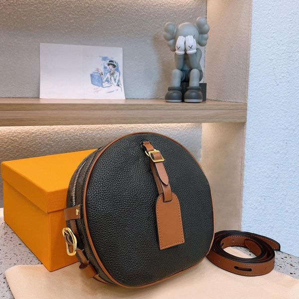 fashions bag for mens womens cosmetic bag handbag purse genuine leather shoulder crossbody bags with box
fashions bag for mens womens cosmetic bag handbag purse genuine leather shoulder crossbody bags with box