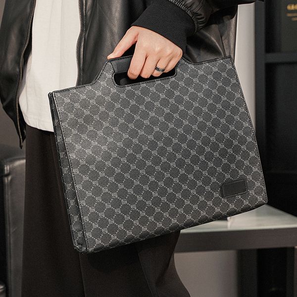 briefcases business fashion briefcase for men leather ipad storage bag luxury designer plaid messenger bags male work office laphandbag 2302
briefcases business fashion briefcase for men leather ipad storage bag luxury designer plaid messenger bags male work office laphandbag 2302