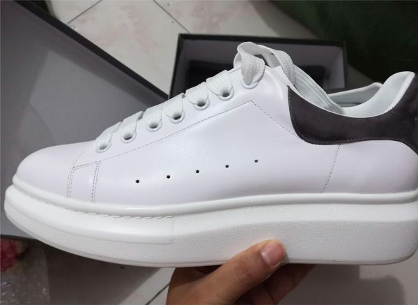 new design casual shoes women men luxury shoe trendy mens daily lifestyle skateboarding platform walking trainers black glitter shinny
new design casual shoes women men luxury shoe trendy mens daily lifestyle skateboarding platform walking trainers black glitter shinny