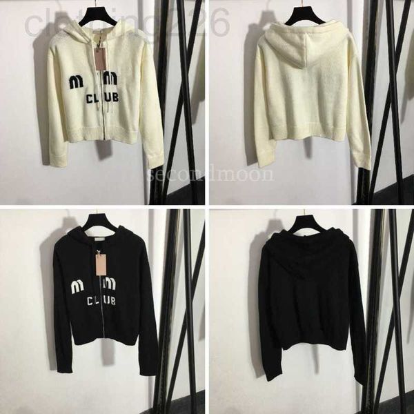 designer wool knits coat women hooded s winter keep warm outerwear letter jacquard designer t5g5, White
designer wool knits coat women hooded s winter keep warm outerwear letter jacquard designer t5g5, White