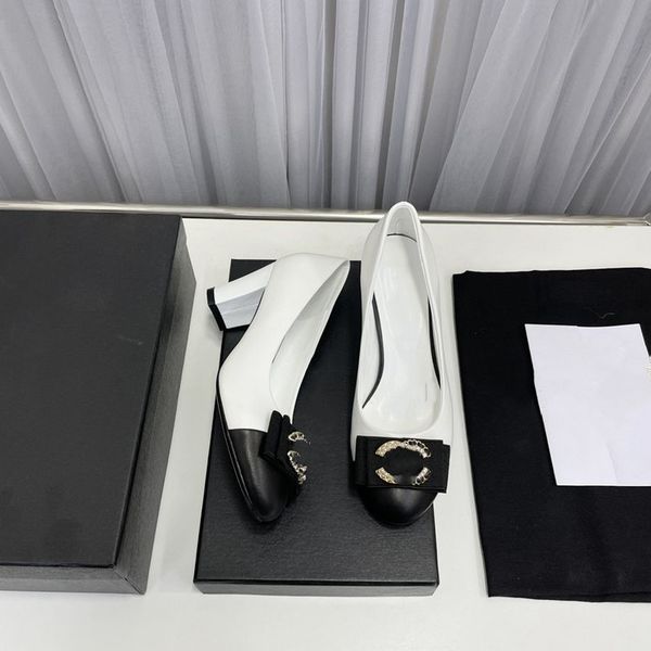 fashion dress shoes 2023 channel women' decor elegant and comfortable leather casual sandals 03-013, Black
fashion dress shoes 2023 channel women' decor elegant and comfortable leather casual sandals 03-013, Black