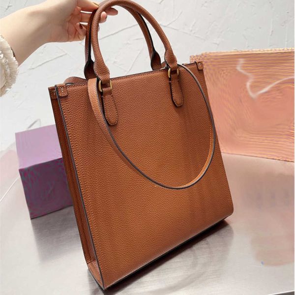 shoulder shopping bags totes brand designer large capacity shoulder clutch strap fashion single messengers purses 230220
shoulder shopping bags totes brand designer large capacity shoulder clutch strap fashion single messengers purses 230220