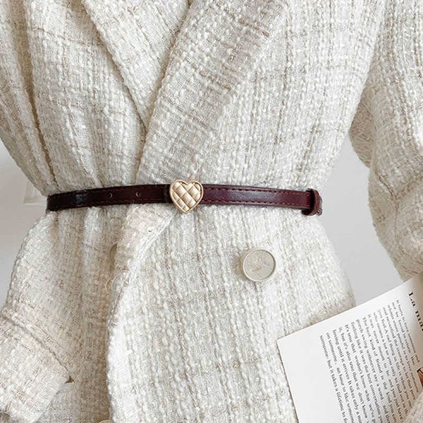belts new fashion leather thin belt for women heartshaped buckle waist strap designer ladies trouser suit dress decoration waistband j230220, Black;brown
belts new fashion leather thin belt for women heartshaped buckle waist strap designer ladies trouser suit dress decoration waistband j230220, Black;brown