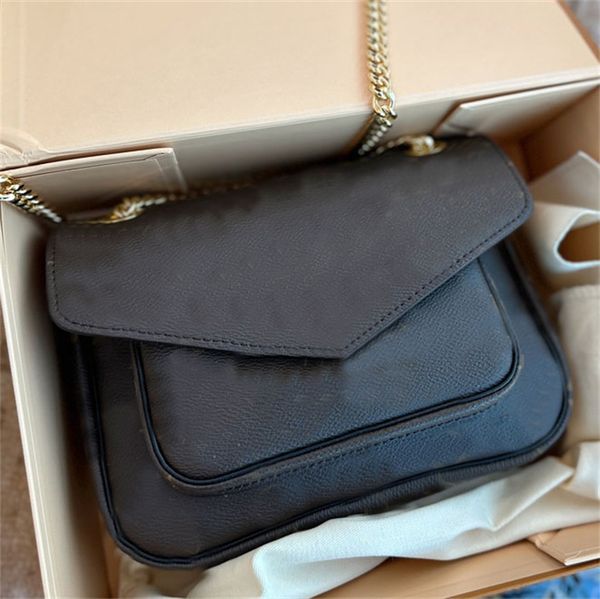 2023 passy shoulder bags fashion designer womens chain crossbody bag quality high brown flower m45592, Red;black
2023 passy shoulder bags fashion designer womens chain crossbody bag quality high brown flower m45592, Red;black