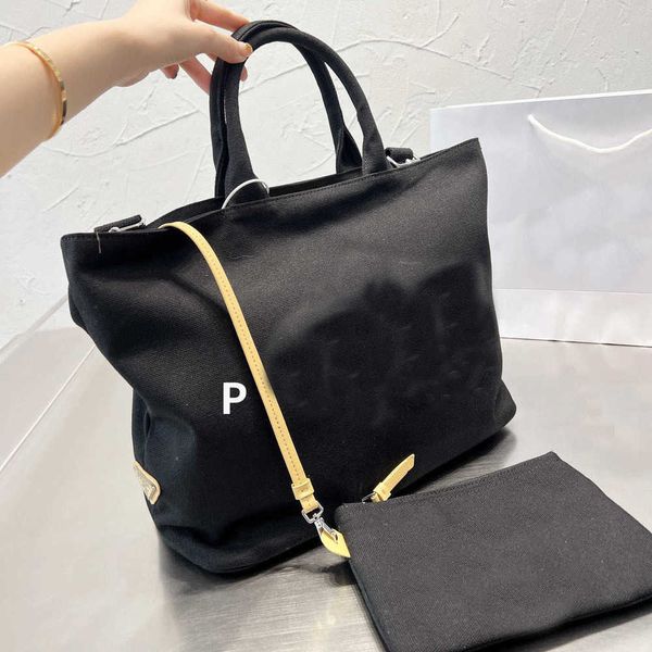 luxury totes beach bag designer tote bag women canvas handbag classic shoulder purse inside pocket wallets shopping bags 220928
luxury totes beach bag designer tote bag women canvas handbag classic shoulder purse inside pocket wallets shopping bags 220928
