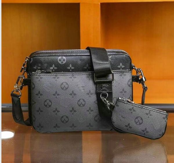 handbags women men leather trio messenger bags luxury shoulder bag make up bag designer handbag tote man's bag 693# 26x5x20cm nju
handbags women men leather trio messenger bags luxury shoulder bag make up bag designer handbag tote man's bag 693# 26x5x20cm nju