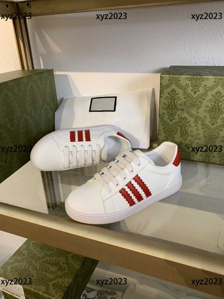 luxury kids casual shoe child sneakers baby shoes new products box non-slip rubber outsole spring children's size 23-35, Black;red
luxury kids casual shoe child sneakers baby shoes new products box non-slip rubber outsole spring children's size 23-35, Black;red