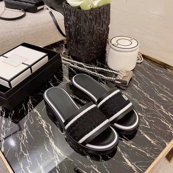 sandals embroidered slippers women's new color blocking alphabet flip flops in summer 2023 design casual wear sandals outside slope hee, Black
sandals embroidered slippers women's new color blocking alphabet flip flops in summer 2023 design casual wear sandals outside slope hee, Black