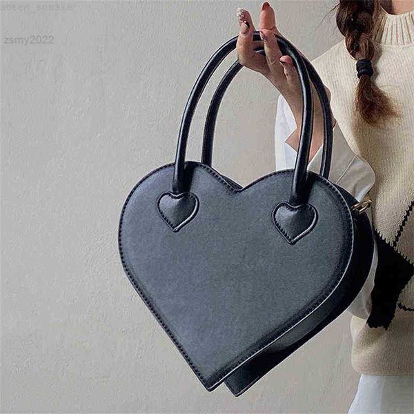 fashion design women shoulder bag vintage cool girls love heart handbags retro shoulder bags ladies with black small bag
fashion design women shoulder bag vintage cool girls love heart handbags retro shoulder bags ladies with black small bag