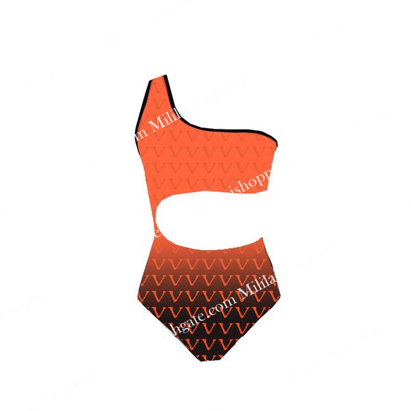 designer bikinis woman two-piece bikini with letter swimsuits crystal summer swimwear beach luxury bathing suits three-point swimsuit lc2304, White;black
designer bikinis woman two-piece bikini with letter swimsuits crystal summer swimwear beach luxury bathing suits three-point swimsuit lc2304, White;black