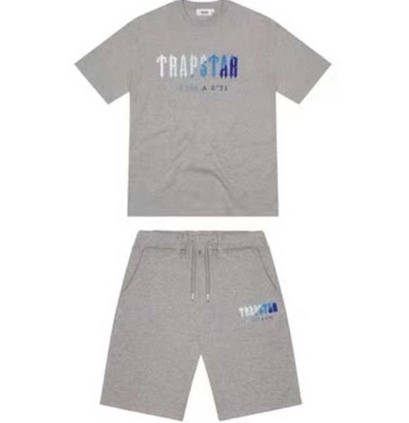 mens trapstar t shirt short sleeve print outfit chenille tracksuit black cotton london streetwear s-2xl leisure trend 2023, White;black
mens trapstar t shirt short sleeve print outfit chenille tracksuit black cotton london streetwear s-2xl leisure trend 2023, White;black