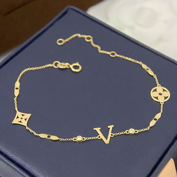 new fashion classic gold chain bracelet womens bracelets love jewelry luxury letter pendant y bracelet for women charm earring wedding, Golden;silver
new fashion classic gold chain bracelet womens bracelets love jewelry luxury letter pendant y bracelet for women charm earring wedding, Golden;silver
