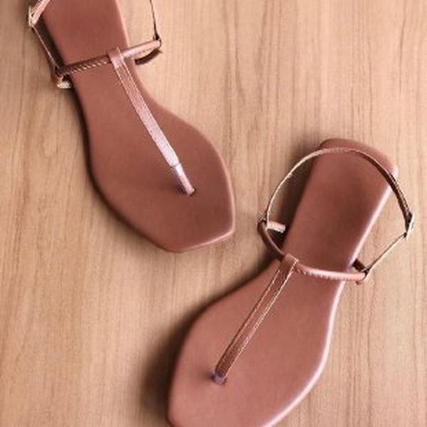 sandals ladies summer casual solid color flat slippers buckle flipflops outside wear seaside beach flip flops 230220, Black
sandals ladies summer casual solid color flat slippers buckle flipflops outside wear seaside beach flip flops 230220, Black