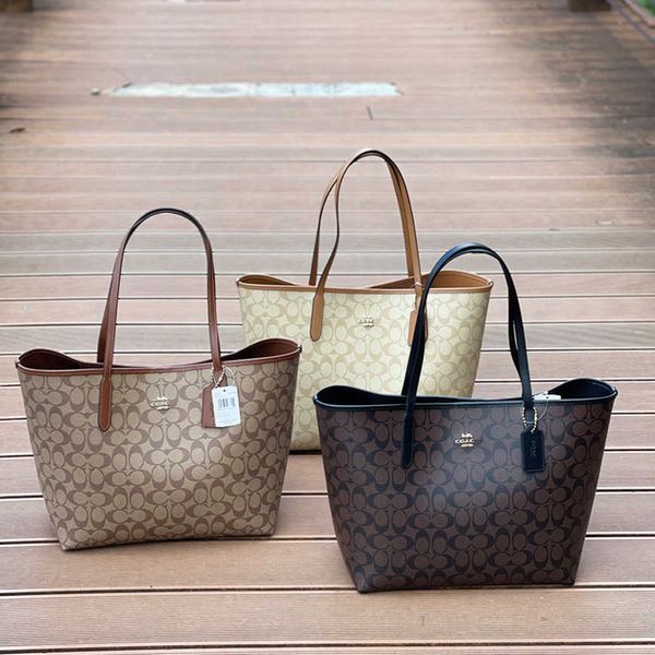 2023 women bags factory handbags 55%off women's buckle handbag classic one shoulder tote bag designer luxury shoulder handbags
2023 women bags factory handbags 55%off women's buckle handbag classic one shoulder tote bag designer luxury shoulder handbags