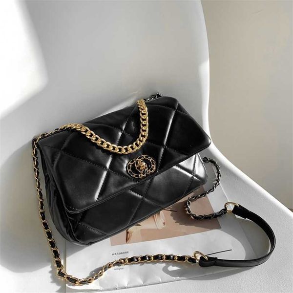20% off handbag 2023 handbag fashionable new shoulder bag fashion simple rhombic embroidery chain one shoulder crossbody bag
20% off handbag 2023 handbag fashionable new shoulder bag fashion simple rhombic embroidery chain one shoulder crossbody bag