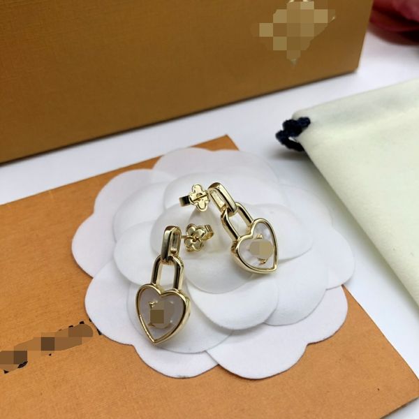 women hoops earrings fashion womens big circle simple earring jewelry luxurys designer earrings letter v stud earring wholesale e-035, Silver
women hoops earrings fashion womens big circle simple earring jewelry luxurys designer earrings letter v stud earring wholesale e-035, Silver