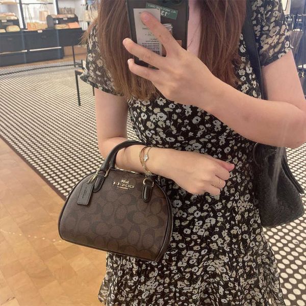 fashion women's bag 75%off classic one shoulder crossbody zipper bun bag luxury designer handbags bags purse 
fashion women's bag 75%off classic one shoulder crossbody zipper bun bag luxury designer handbags bags purse