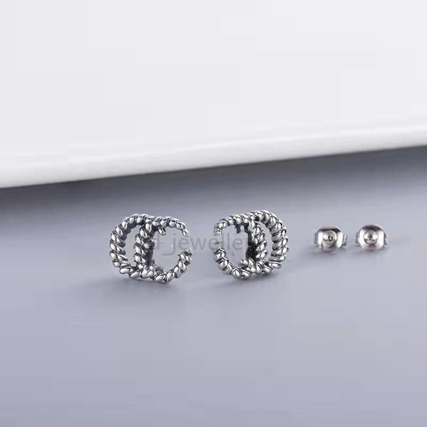 2022 new brand designer fashion women's simple silver double letter g earrings titanium alloy earrings couple wedding gift, Golden;silver
2022 new brand designer fashion women's simple silver double letter g earrings titanium alloy earrings couple wedding gift, Golden;silver