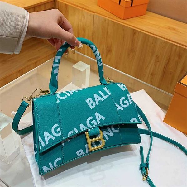 20% off handbag 2023 handbag fashionable new shoulder bag crossbody capacity underarm color-blocking portable print letter fashion bag
20% off handbag 2023 handbag fashionable new shoulder bag crossbody capacity underarm color-blocking portable print letter fashion bag