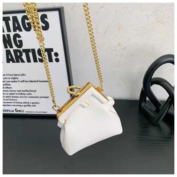 20% off handbag 2023 new and style sense clip net red fashionable one shoulder messenger bag
20% off handbag 2023 new and style sense clip net red fashionable one shoulder messenger bag