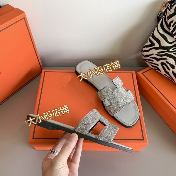 2023 fashion sandals genuine leather h women slippers summer luxury flat slides ladies beach sandal party wedding oran slipper mkjk0000006, Black
2023 fashion sandals genuine leather h women slippers summer luxury flat slides ladies beach sandal party wedding oran slipper mkjk0000006, Black