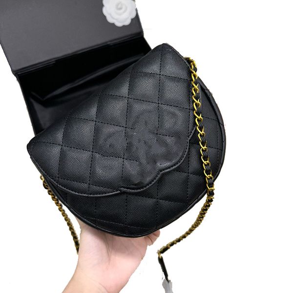 designers classic mini boy saddle crossbody bags france brand diamond quilting doule chains interwoven shoulder bag luxury designer genuine
designers classic mini boy saddle crossbody bags france brand diamond quilting doule chains interwoven shoulder bag luxury designer genuine