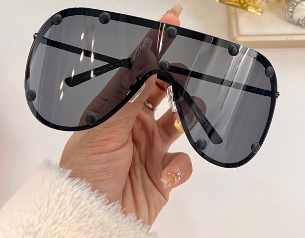black oversize pilot sunglasses for women men sun glasses designers sunglasses sunnies uv400 eyewear with box, White;black
black oversize pilot sunglasses for women men sun glasses designers sunglasses sunnies uv400 eyewear with box, White;black