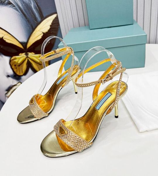 the latest women's sandals have two sides of leather thin heels, ankle thin strap buckle, round head formal dress, casual banquet, fash, Black
the latest women's sandals have two sides of leather thin heels, ankle thin strap buckle, round head formal dress, casual banquet, fash, Black