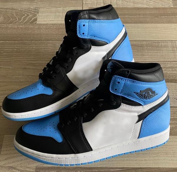2023 authentic shoes high og 1 1s unc toe university blue dz5485-400 sports sneakers black white trainers womens mens with original box
2023 authentic shoes high og 1 1s unc toe university blue dz5485-400 sports sneakers black white trainers womens mens with original box