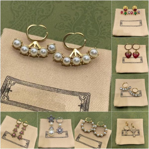 fashion double letter studs designer classic womens cuba multi-style stud retro pendant crystal jewelry gifts with box, Golden;silver
fashion double letter studs designer classic womens cuba multi-style stud retro pendant crystal jewelry gifts with box, Golden;silver