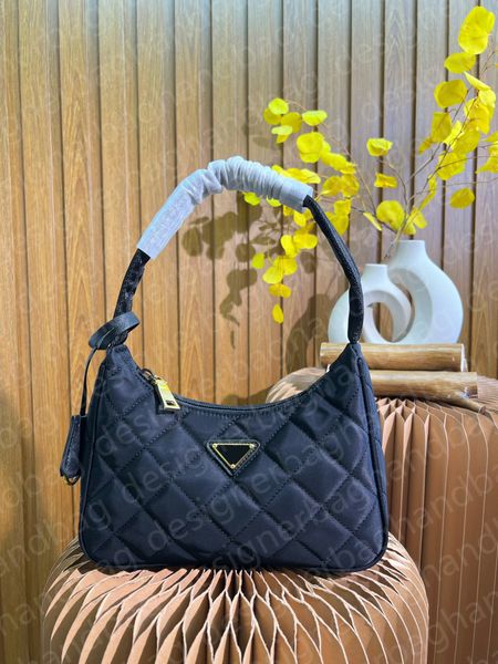 nylon re-edition 2000 2005 armpit bags womens luxurys designers shoulder bags rhombic lattice handbags hobo purses lady totes crossbody chan
nylon re-edition 2000 2005 armpit bags womens luxurys designers shoulder bags rhombic lattice handbags hobo purses lady totes crossbody chan