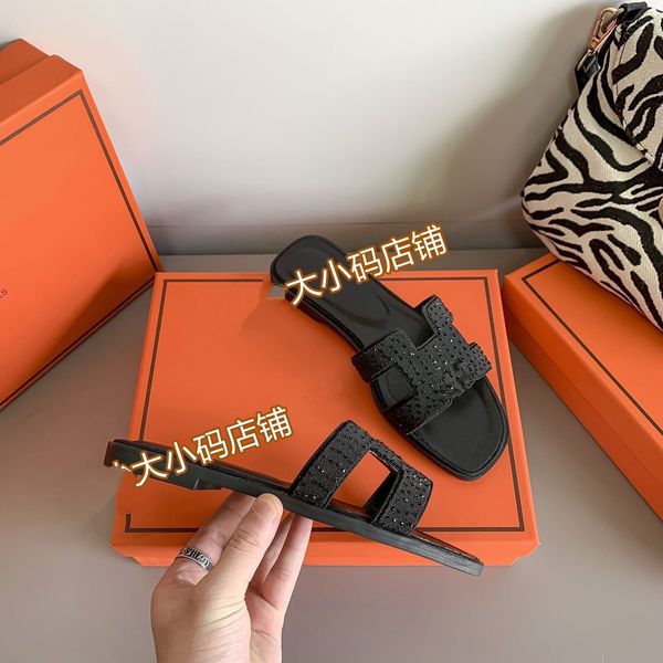 2023 fashion sandals genuine leather h women slippers summer luxury flat slides ladies beach sandal party wedding oran slipper mkjk0000005, Black 
2023 fashion sandals genuine leather h women slippers summer luxury flat slides ladies beach sandal party wedding oran slipper mkjk0000005, Black