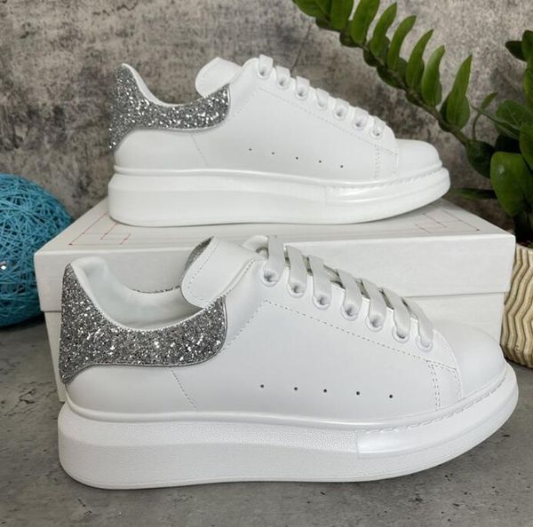 new designers casual shoes oversized lace up women men sneakers platform sole white black espadrille leather velvet suede mcqueens trainers, Red;white
new designers casual shoes oversized lace up women men sneakers platform sole white black espadrille leather velvet suede mcqueens trainers, Red;white