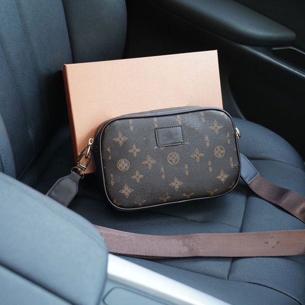 luxury leather men and women camera bag classic brand outdoor fashion lululemens weekend bag designer luggage duffle bag wallet
luxury leather men and women camera bag classic brand outdoor fashion lululemens weekend bag designer luggage duffle bag wallet