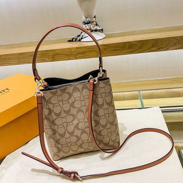 factory wholesale women's bag women's one shoulder hand bag shoulder messenger handbags 55%off
factory wholesale women's bag women's one shoulder hand bag shoulder messenger handbags 55%off