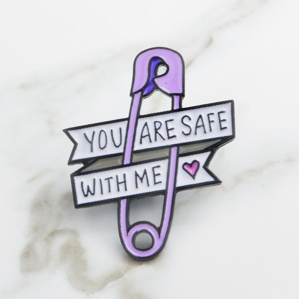 creative enamel letter brooches for children kids women brooch pin english collar jewelry accessories nice gift, Gray
creative enamel letter brooches for children kids women brooch pin english collar jewelry accessories nice gift, Gray