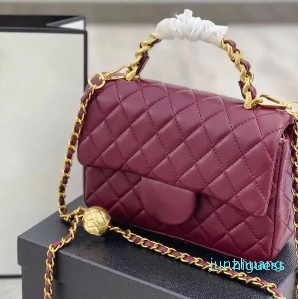 french mini gold 2022ss ball flap bag lambskin quilted metal 15 diamond check hardware chain classic designer crossbody shoulder bag luxury
french mini gold 2022ss ball flap bag lambskin quilted metal 15 diamond check hardware chain classic designer crossbody shoulder bag luxury