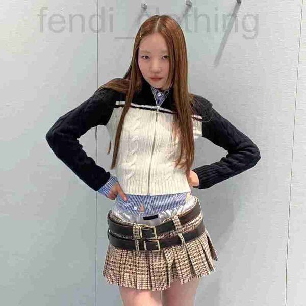 women's knits & tees designer dongzhuo 23 autumn and winter new color contrast zipper knitted cardigan hemp pattern short wlij, White
women's knits & tees designer dongzhuo 23 autumn and winter new color contrast zipper knitted cardigan hemp pattern short wlij, White