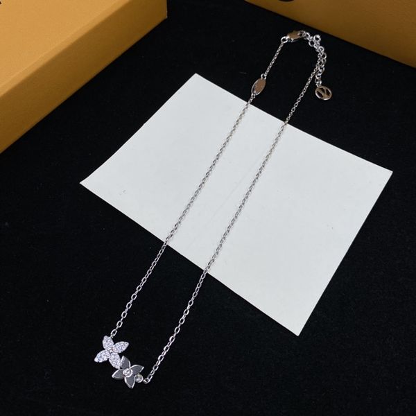 with box 2022 fashion silver plated luxury pendant necklaces choker flower letter pendant statement fashion womens necklace wedding jewelry
with box 2022 fashion silver plated luxury pendant necklaces choker flower letter pendant statement fashion womens necklace wedding jewelry