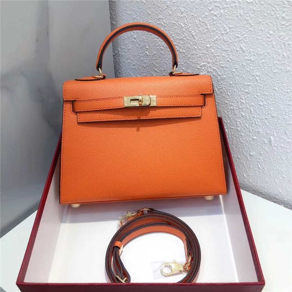 2023 women bags factory handbags 55%off generation leather texture small bag one shoulder messenger bag handbag designer luxury shoulder han
2023 women bags factory handbags 55%off generation leather texture small bag one shoulder messenger bag handbag designer luxury shoulder han