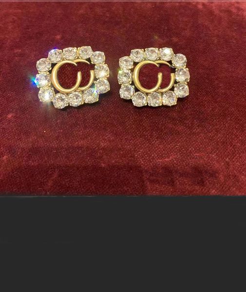 2023new stud earrings fashion luxury brand designer rhinestone brass letters wedding party valentine's day christmas gift excellent qua, Golden;silver
2023new stud earrings fashion luxury brand designer rhinestone brass letters wedding party valentine's day christmas gift excellent qua, Golden;silver
