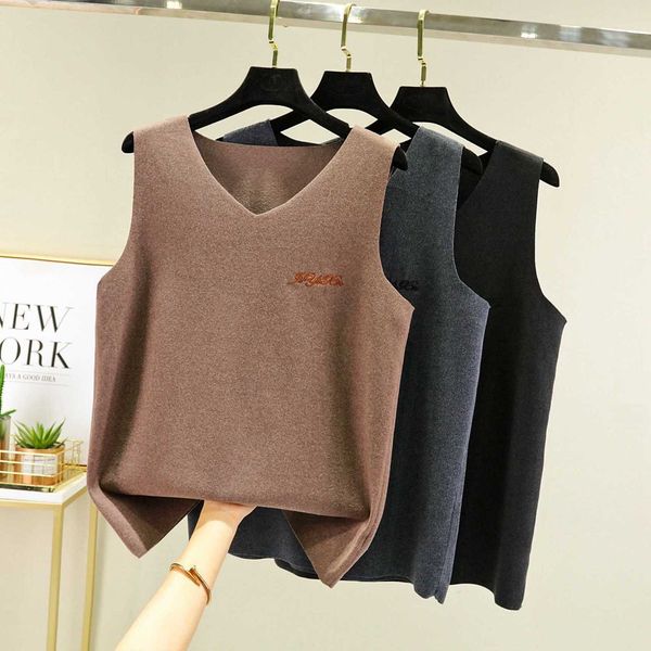men's vest oversized warm with no marks and thickened double-sided german velvet underwear bottom upper body for winter wear, White;black
men's vest oversized warm with no marks and thickened double-sided german velvet underwear bottom upper body for winter wear, White;black