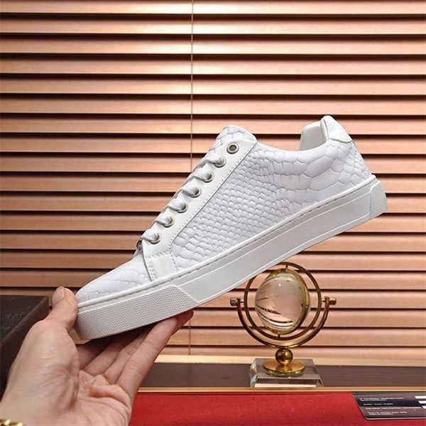 2023 new outdoor casual shoes, real leather straps spikes set low-sneakers metal outdoor design with original packaging qkmkjk0000001, Black
2023 new outdoor casual shoes, real leather straps spikes set low-sneakers metal outdoor design with original packaging qkmkjk0000001, Black