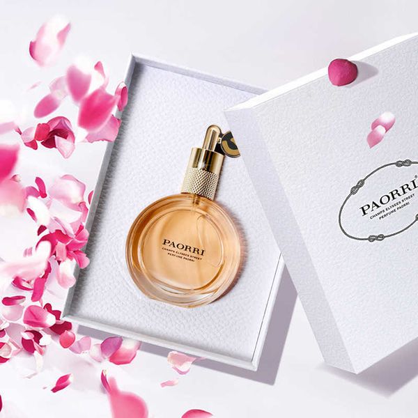 Fragrance Champs Elysees Boulevard Perfume Romantic Natural and Refreshing Ladies Eau De Toilette Gift Box 50ml
Fragrance Champs Elysees Boulevard Perfume Romantic Natural and Refreshing Ladies Eau De Toilette Gift Box 50ml