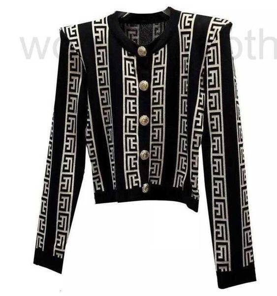designer vintage temperament sweaters fashion geometric pattern shoulder pads knitted short cardigan women single breasted contrast color bu, White
designer vintage temperament sweaters fashion geometric pattern shoulder pads knitted short cardigan women single breasted contrast color bu, White